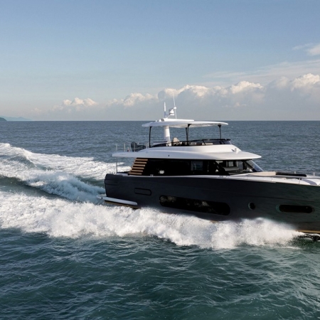 Azimut Magellano 66-denmar-yachting.com