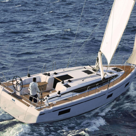  Bavaria c38-denmar-yachting.com