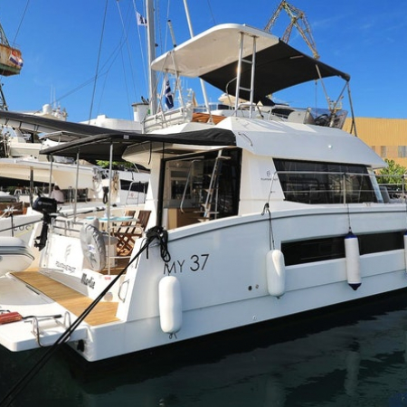  Fountaine Pajot MY 37-yachting.com
